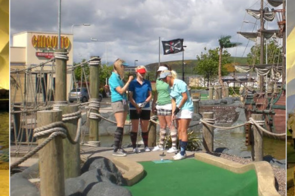  Adventure Golf Island (Dunfermline) slide 3