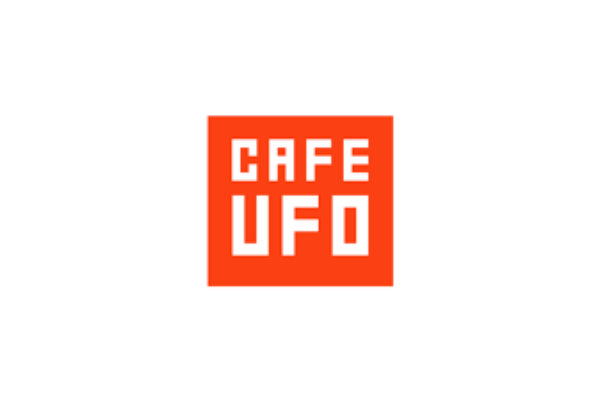 Cafe UFO slide 3